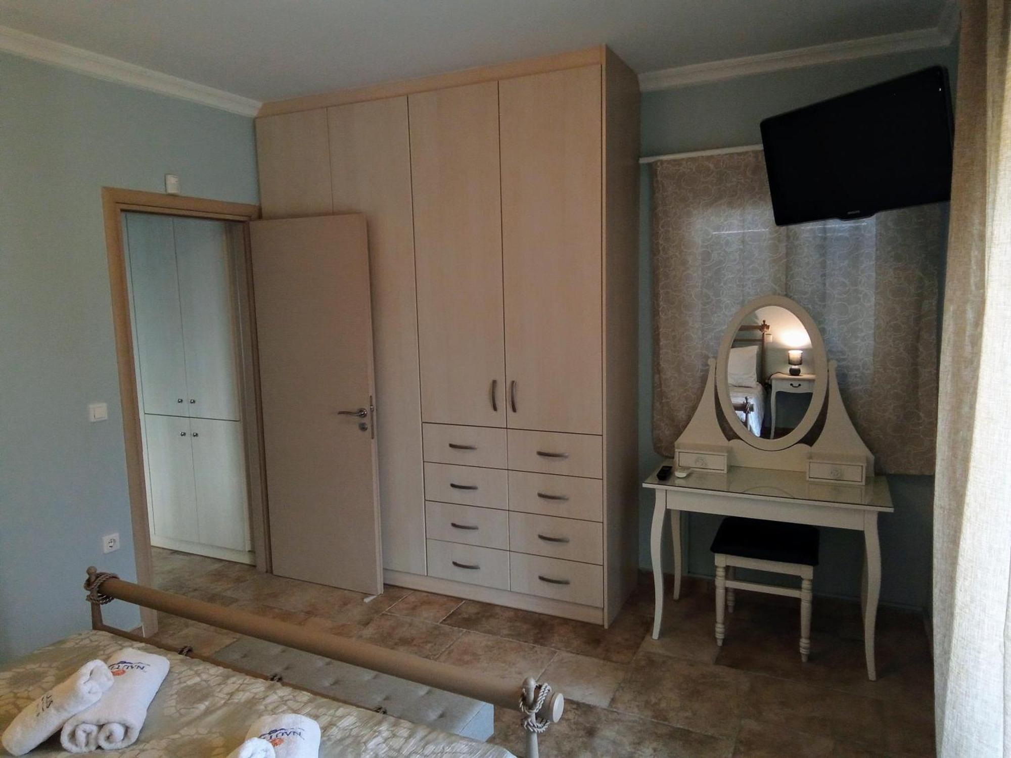 Nautilus Luxury Suites Galaxídhion Cameră foto